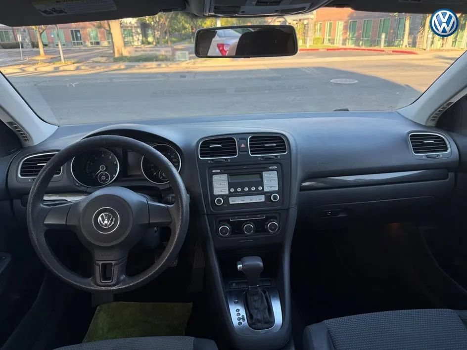 Used 2010 Volkswagen Jetta S FWD image 22