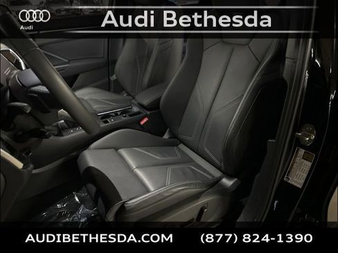 Certified 2025 Audi Q3 2.0T Premium w/ Convenience Package image 24