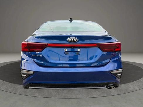 Used 2019 Kia Forte LXS FWD image 6