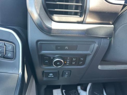 New 2025 Ford F150 Platinum w/ FX4 Off-Road Package image 16