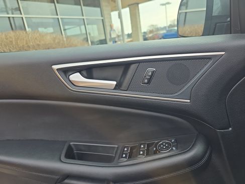 Used 2023 Ford Edge SEL w/ Convenience Package AWD/4WD image 16