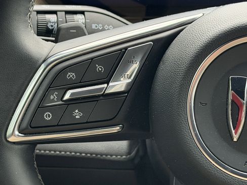 Used 2026 Buick Enclave Preferred w/ Power Package FWD image 21