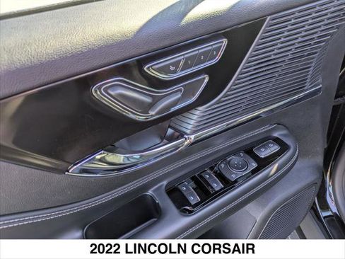 Certified 2022 Lincoln Corsair FWD w/ Premium Package image 11