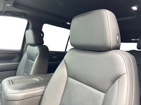Used 2024 Chevrolet Tahoe Z71 w/ Luxury Package AWD/4WD image 26