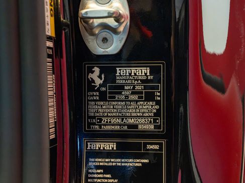 Used 2021 Ferrari SF90 Stradale AWD/4WD image 26