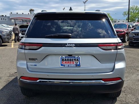 Used 2024 Jeep Grand Cherokee Limited 4xe AWD/4WD image 5