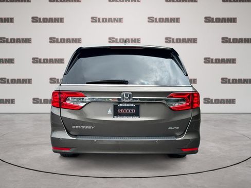 Used 2019 Honda Odyssey Elite image 4