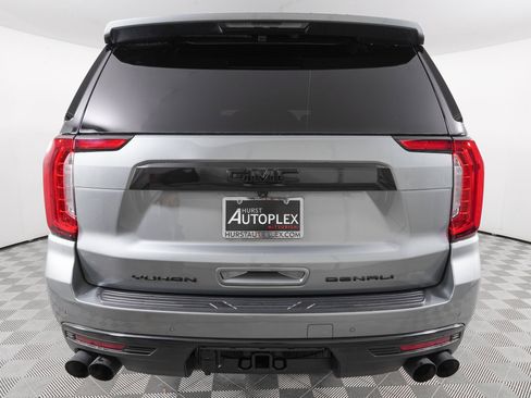 Used 2023 GMC Yukon Denali image 7