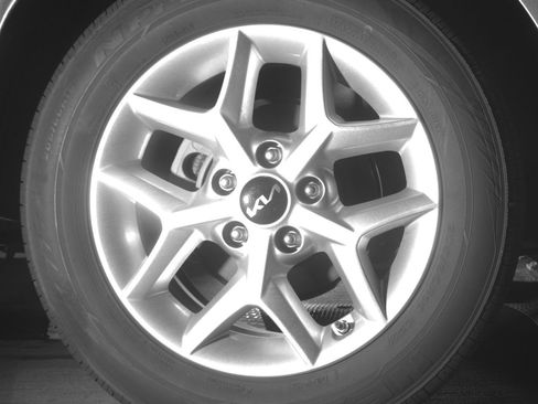 Used 2025 Kia Soul LX w/ LX Technology Package FWD image 15