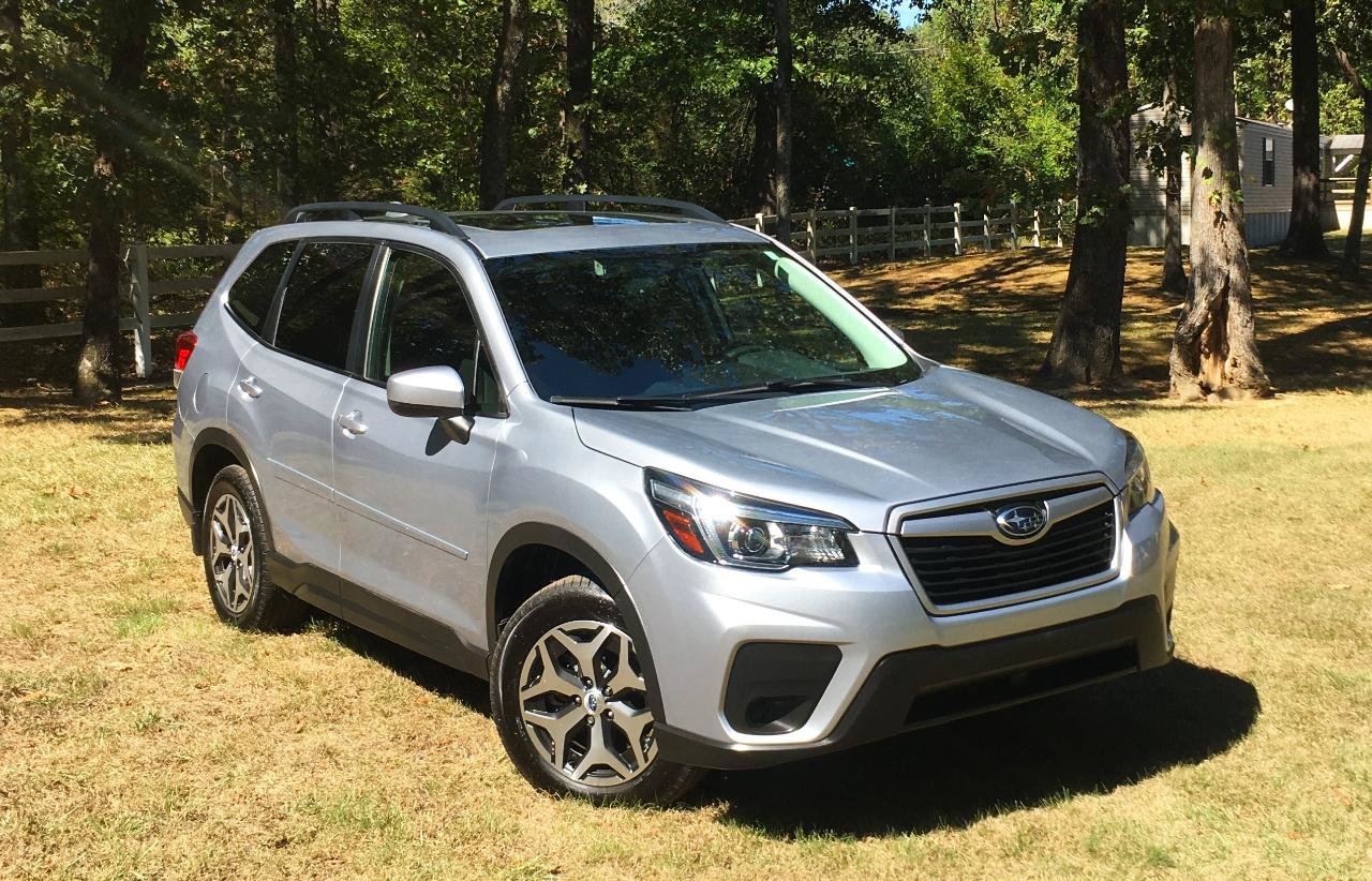 Used 2019 Subaru Forester Premium w/ All-Weather Package AWD/4WD image 9
