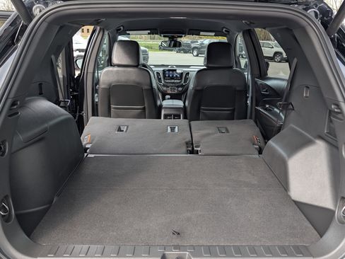 Used 2023 Chevrolet Equinox Premier AWD/4WD image 15