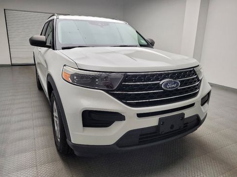 Used 2020 Ford Explorer XLT AWD/4WD image 14