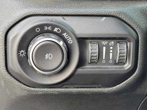 Used 2021 Jeep Wrangler Unlimited Sport S image 31