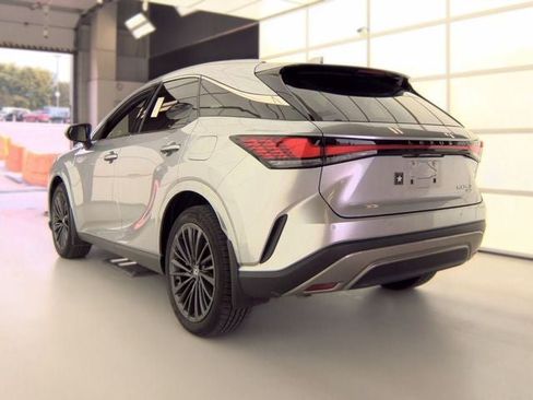 Used 2024 Lexus RX 350 Premium w/ Accessory Package (Z1) AWD/4WD image 9