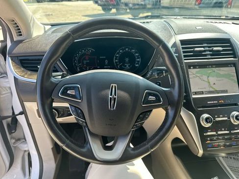 Used 2019 Lincoln MKC Reserve AWD/4WD image 14