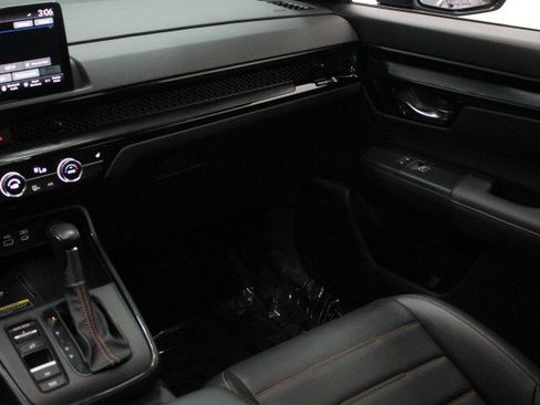 Used 2024 Honda CR-V Sport Touring image 26