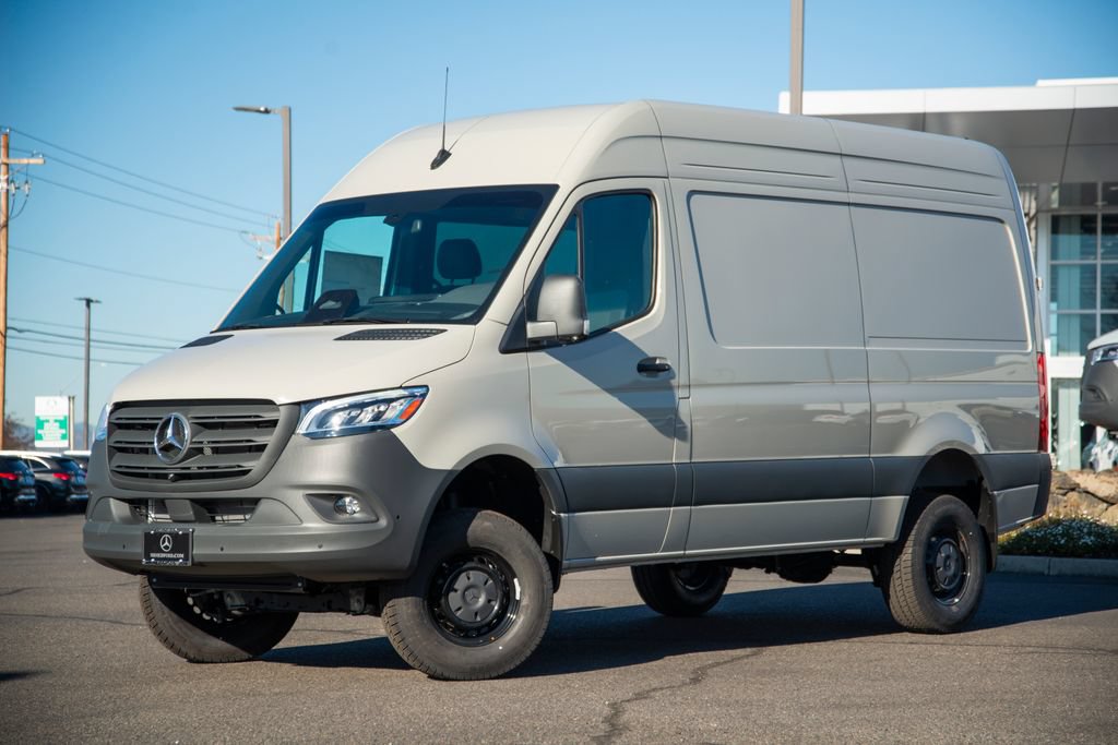 New 2026 Mercedes-Benz Sprinter 2500 360° Tour