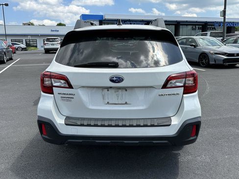 Used 2019 Subaru Outback 2.5i Limited w/ Popular Package #2 AWD/4WD image 7