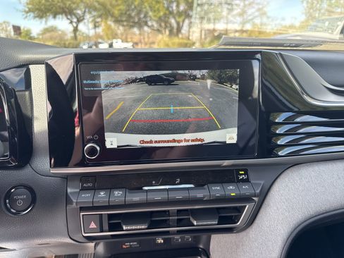 New 2025 Toyota Camry LE w/ Convenience Package FWD image 21