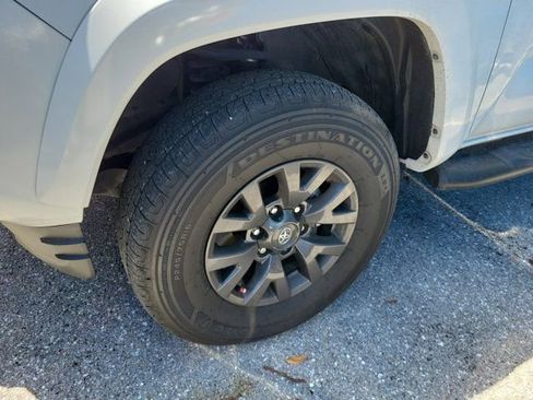 Used 2023 Toyota Tacoma SR5 image 8