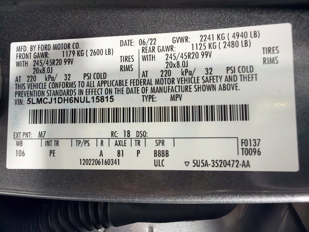 Used 2022 Lincoln Corsair AWD w/ Premium Package image 14