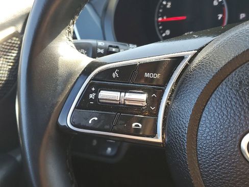 Used 2021 Kia Seltos S FWD image 12