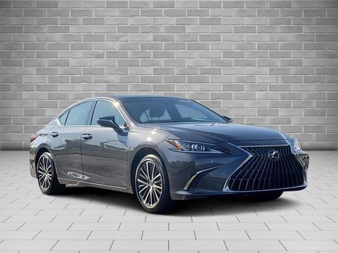 Used 2024 Lexus ES 350 w/ Premium Package image 3