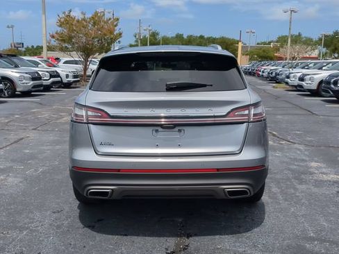 Used 2022 Lincoln Nautilus Reserve FWD image 7