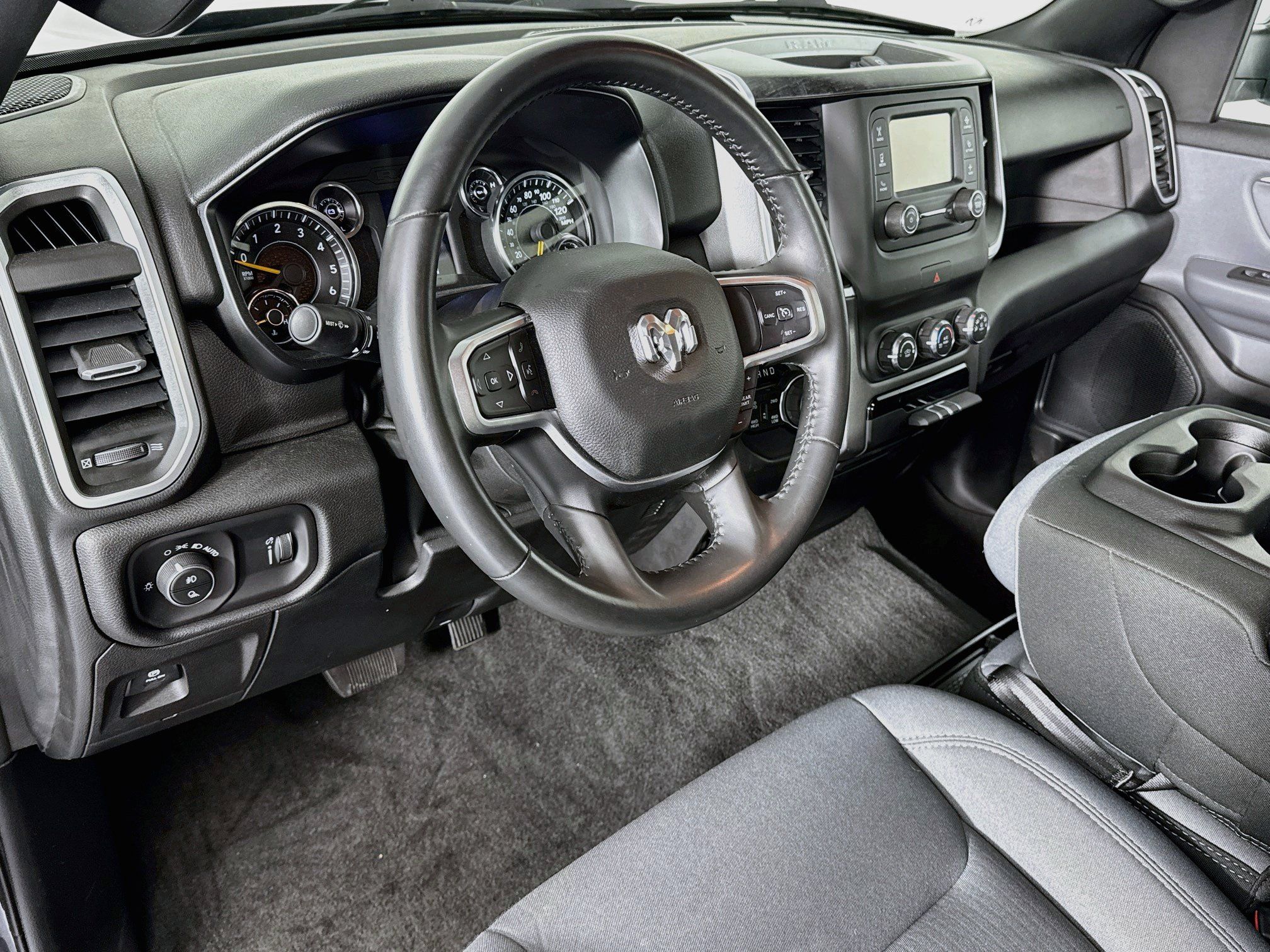 Used 2021 RAM 1500 Big Horn AWD/4WD image 9