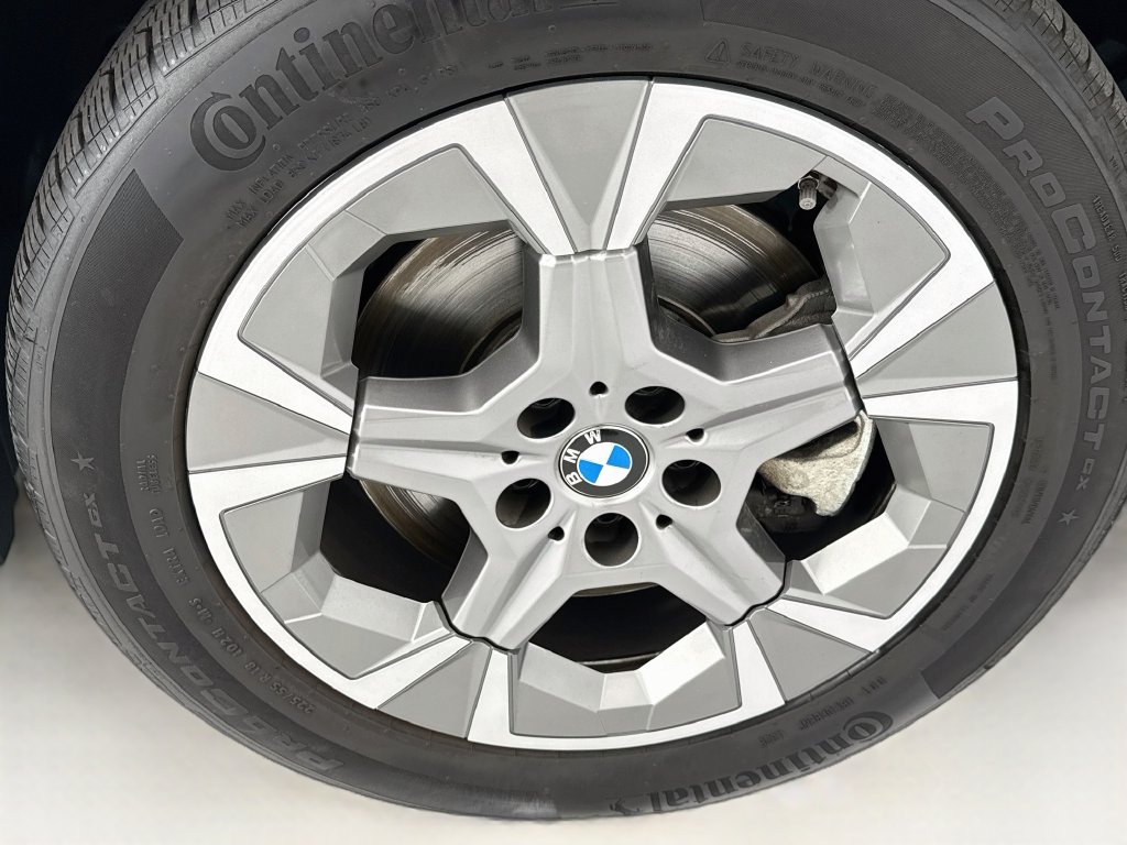 Used 2025 BMW X1 xDrive28i AWD/4WD image 30