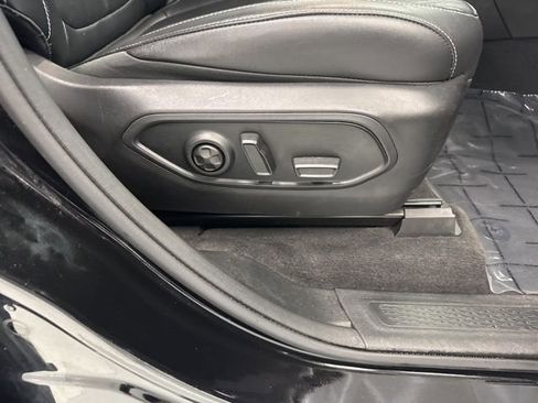 Used 2021 Jeep Grand Cherokee L Limited image 29