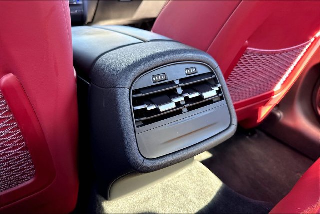 Used 2022 Maserati Ghibli Modena RWD image 12