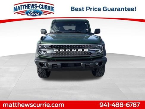 New 2025 Ford Bronco Badlands image 8