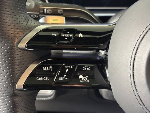 Certified 2025 Mercedes-Benz GLS 450 4MATIC image 19