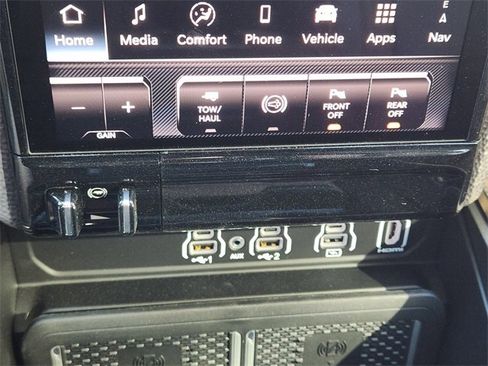 New 2026 RAM 2500 Limited image 14