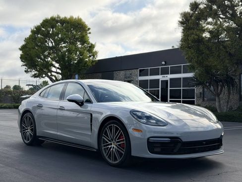 Used 2019 Porsche Panamera GTS AWD/4WD image 16