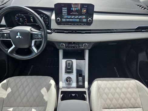 Used 2024 Mitsubishi Outlander SEL image 26
