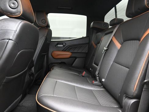 Used 2023 GMC Canyon AT4 w/ AT4 Premium Package image 17