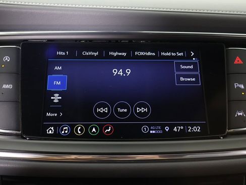 Used 2024 Buick Enclave Premium image 53