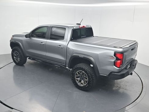 Used 2024 Chevrolet Colorado ZR2 w/ Technology Package AWD/4WD image 69