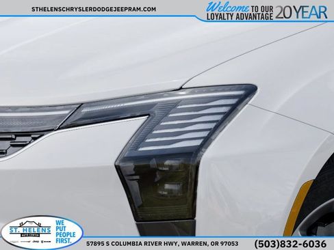 New 2027 Chrysler Pacifica Select FWD image 13