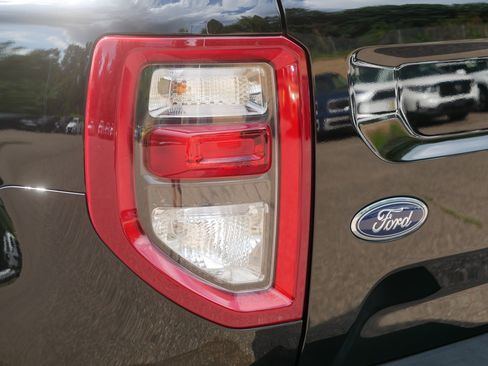 Used 2022 Ford Bronco Sport Outer Banks w/ Tech Package AWD/4WD image 17