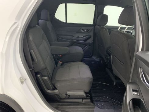 Used 2023 Chevrolet Traverse LT w/ LPO, Floor Liner Package AWD/4WD image 21