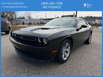Used 2015 Dodge Challenger SXT