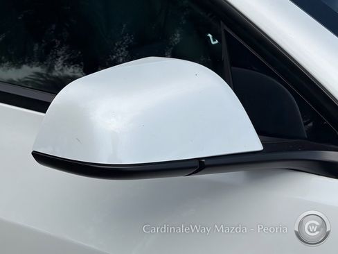 Used 2023 Tesla Model 3 Standard Range image 11