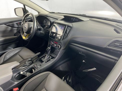 Used 2022 Subaru Crosstrek 2.5i Sport w/ Moonroof Package image 28