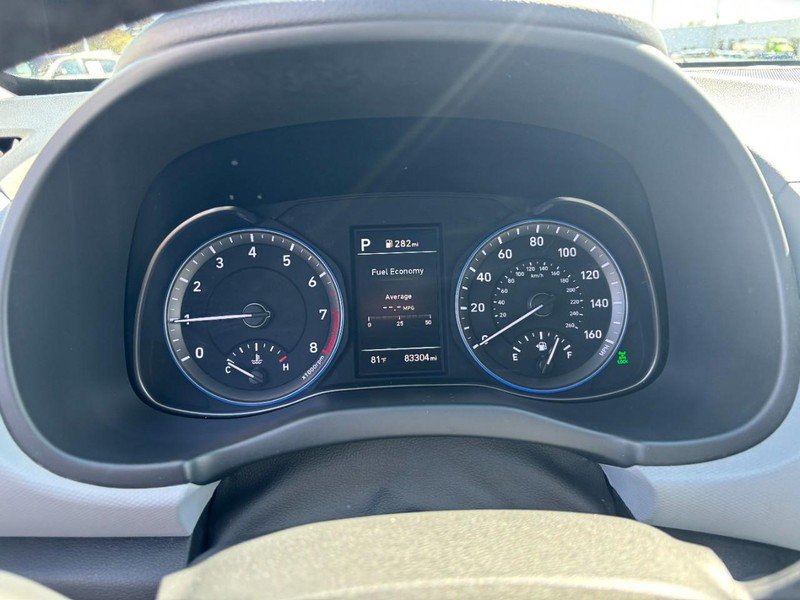Used 2021 Hyundai Kona Limited AWD/4WD image 17