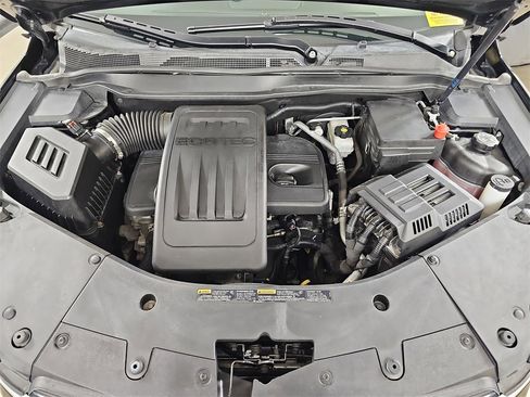 Certified 2017 Chevrolet Equinox LT w/ Convenience Package image 34