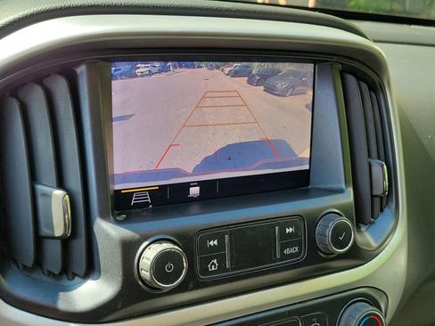 Used 2019 Chevrolet Colorado LT RWD image 29