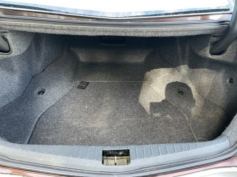 Used 2011 Acura TL w/ Technology Package image 18